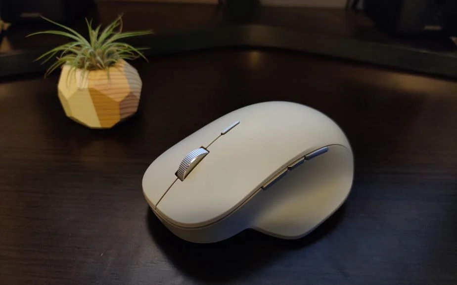 The Benefits of Using a Bluetooth Wireless Mouse for Remote Work